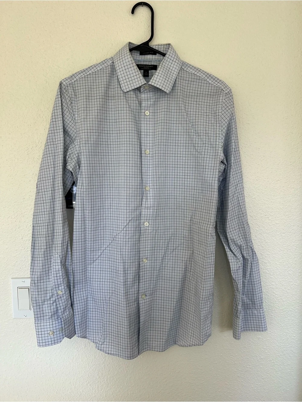 Banana Republic Men's Light Blue Windowpane Dress Shirt
